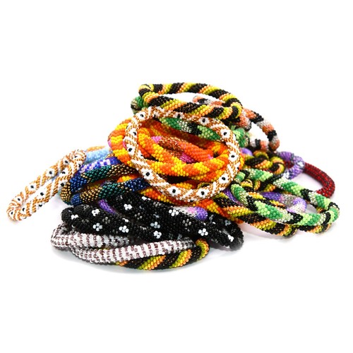 10pcs Random Nepal Bracelet Glass Seed Bead Roll O Hand Crochet
