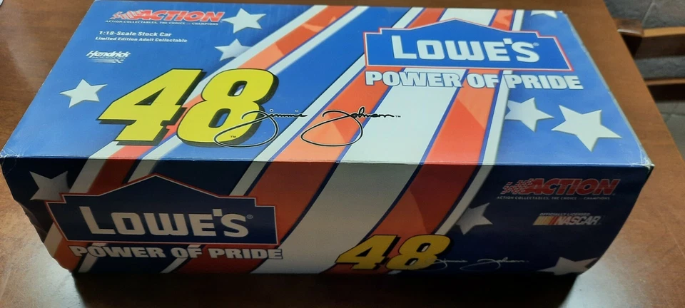 CHEVROLET Montecarlo Lowe's NASCAR - Action 1/18 - Immagine 2 di 4