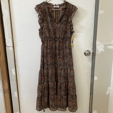 NWT / Steve Madden Womens BB Dakota Ditsy Dress SIZE: Medium