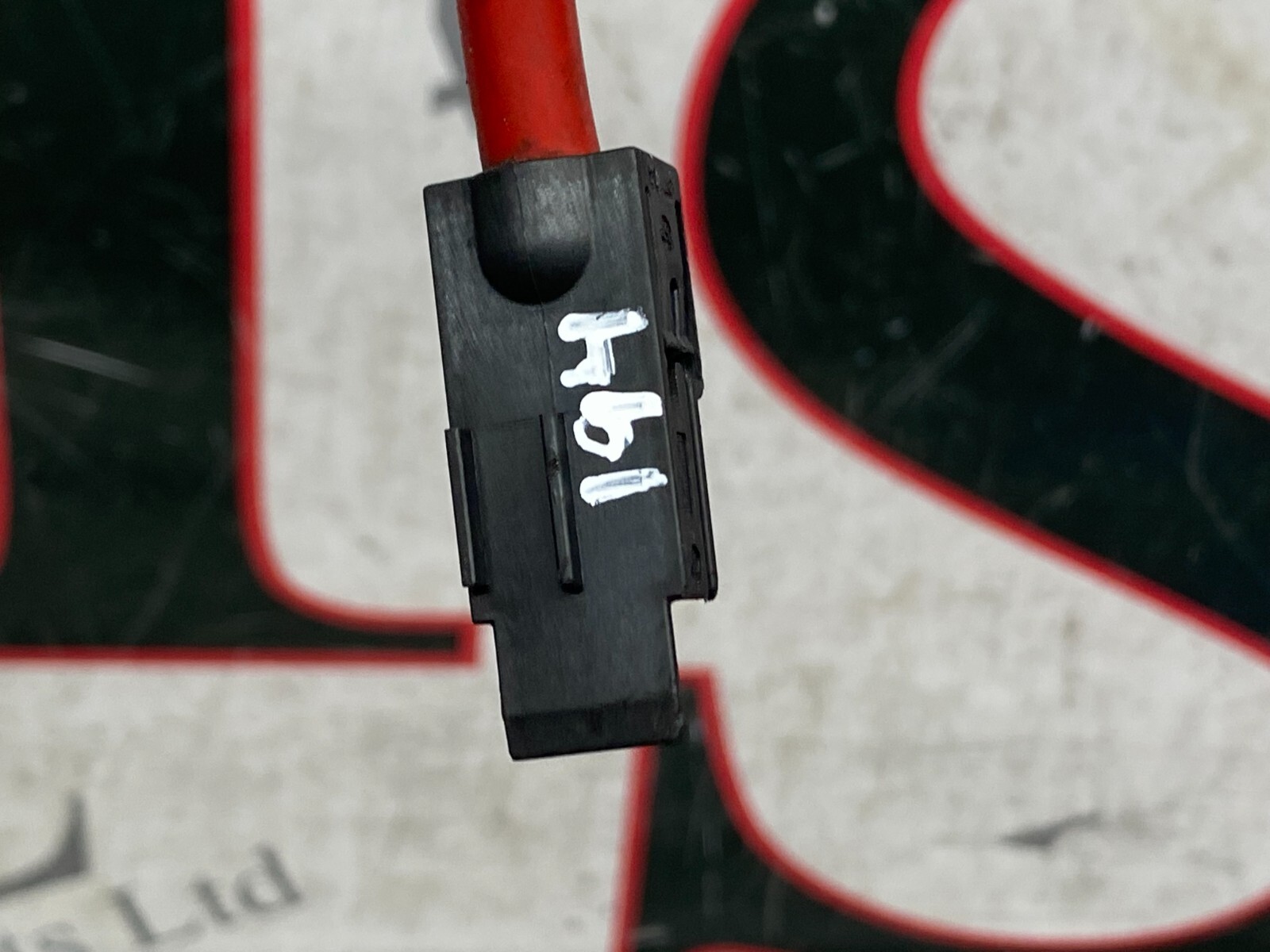 AS) GENUINE MERCEDES BENZ ENGINE WIRING LOOM HARNESS PLUG 