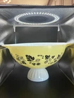 Vintage Pyrex Gooseberry Black on Yellow 444 Cinderella Mixing Bowl 4 QT