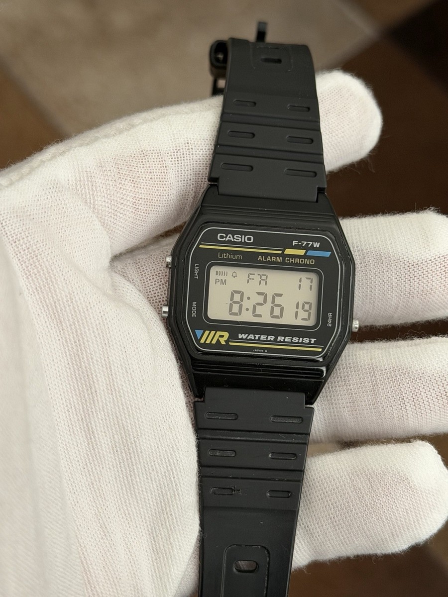 Rare Vintage Casio F-77W Men's Digital Sports Watch JDM 1980s