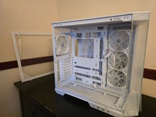 MSI MAG PANO 100L PZ White Mid-Tower Gaming Case Tempered Glass Panel