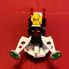 Vintage Lego Satellite Patroller Set 6849 Pre-Owned - Missing Pieces