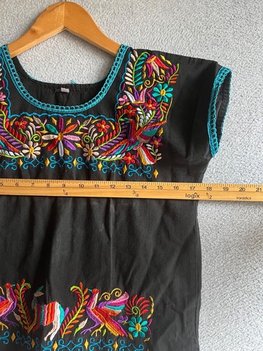 Mexican Artesian Blouse Womens Small Black Floral Hand Embroidered Oaxaca - Picture 4 of 6