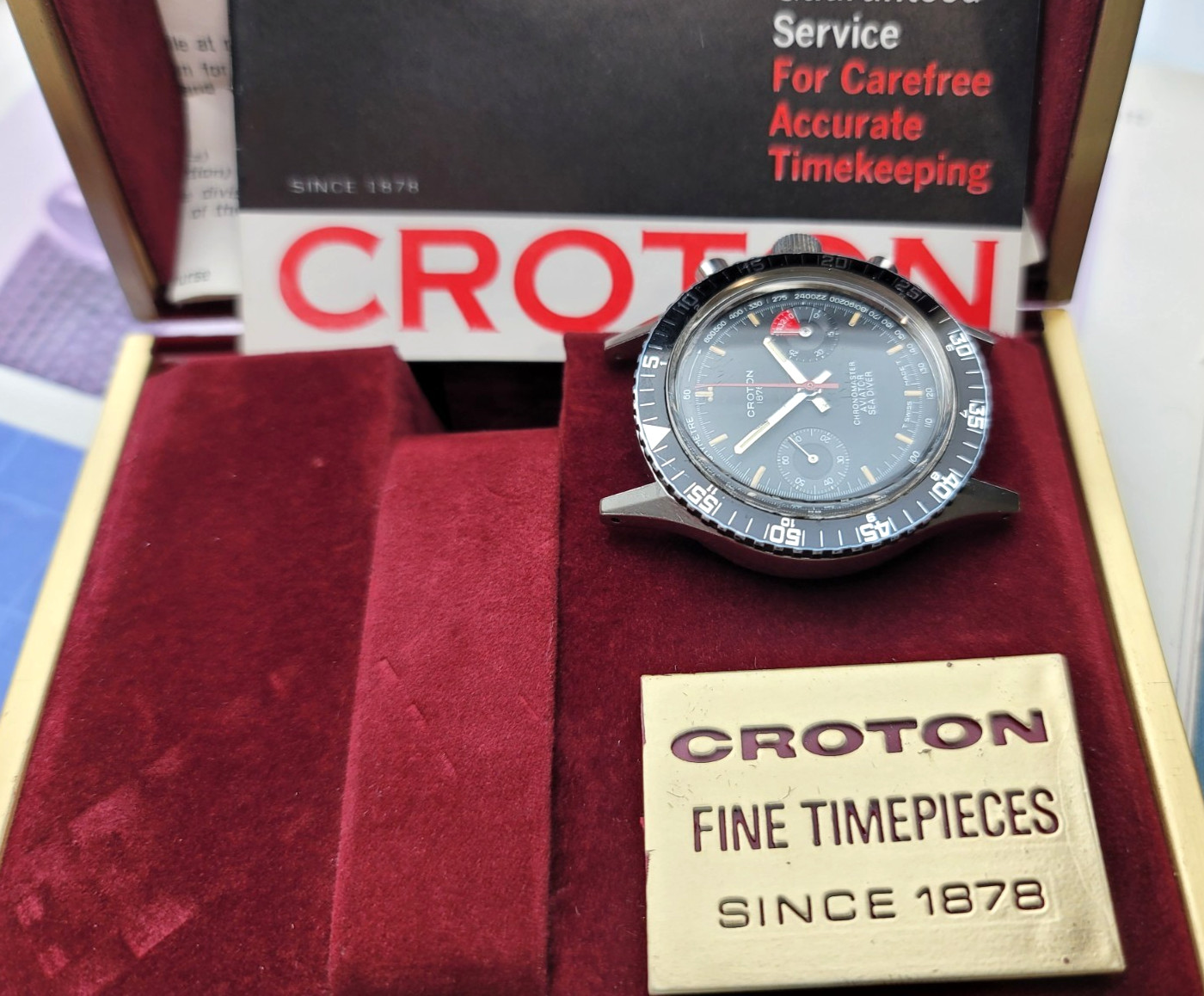 Large 38mm Croton Chronomaster Aviator SeaDiver chronograph Val 7733.Box & paper