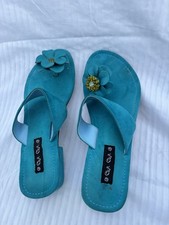 Vintage CHA CHA Wood Sandals Womens Size 6 1 Rose Missing