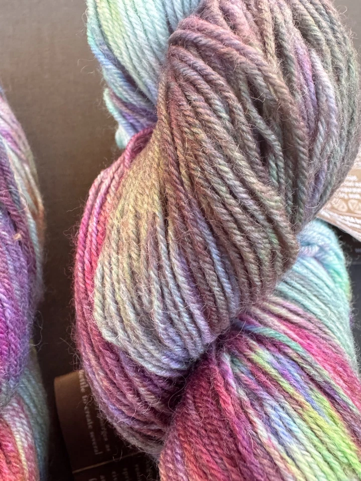 VTG ARAUCANIA RANCO YARN - 2 Skeins Wool/Nylon Fingering 376 Yds NOS - Image 3 of 4