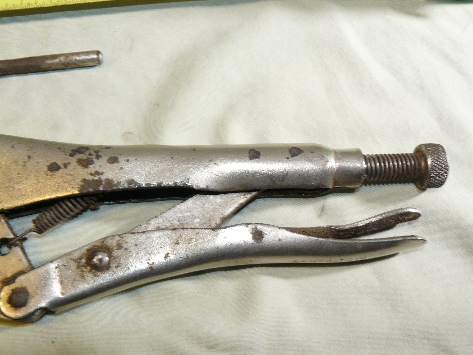 Vintage Chainsaw Chain Break Rivet Spinning Pliers