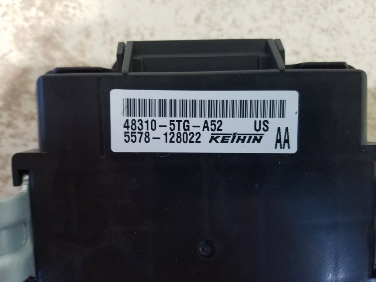 2017 2018 Honda CR-V ALL WHEEL DRIVE CONTROL UNIT 48310-5tg-h52 