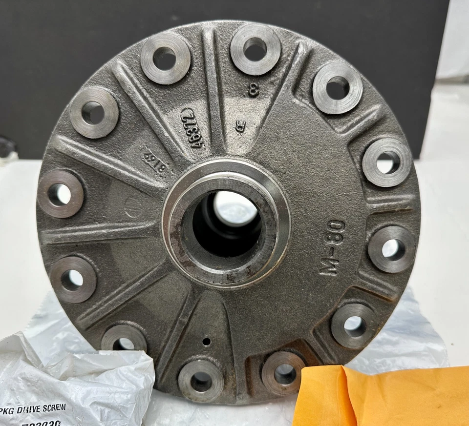 Spicer 707216-1X Differential Case Kit Rear For Ford E-350 Super Duty 1999-2019 - Image 3 of 4