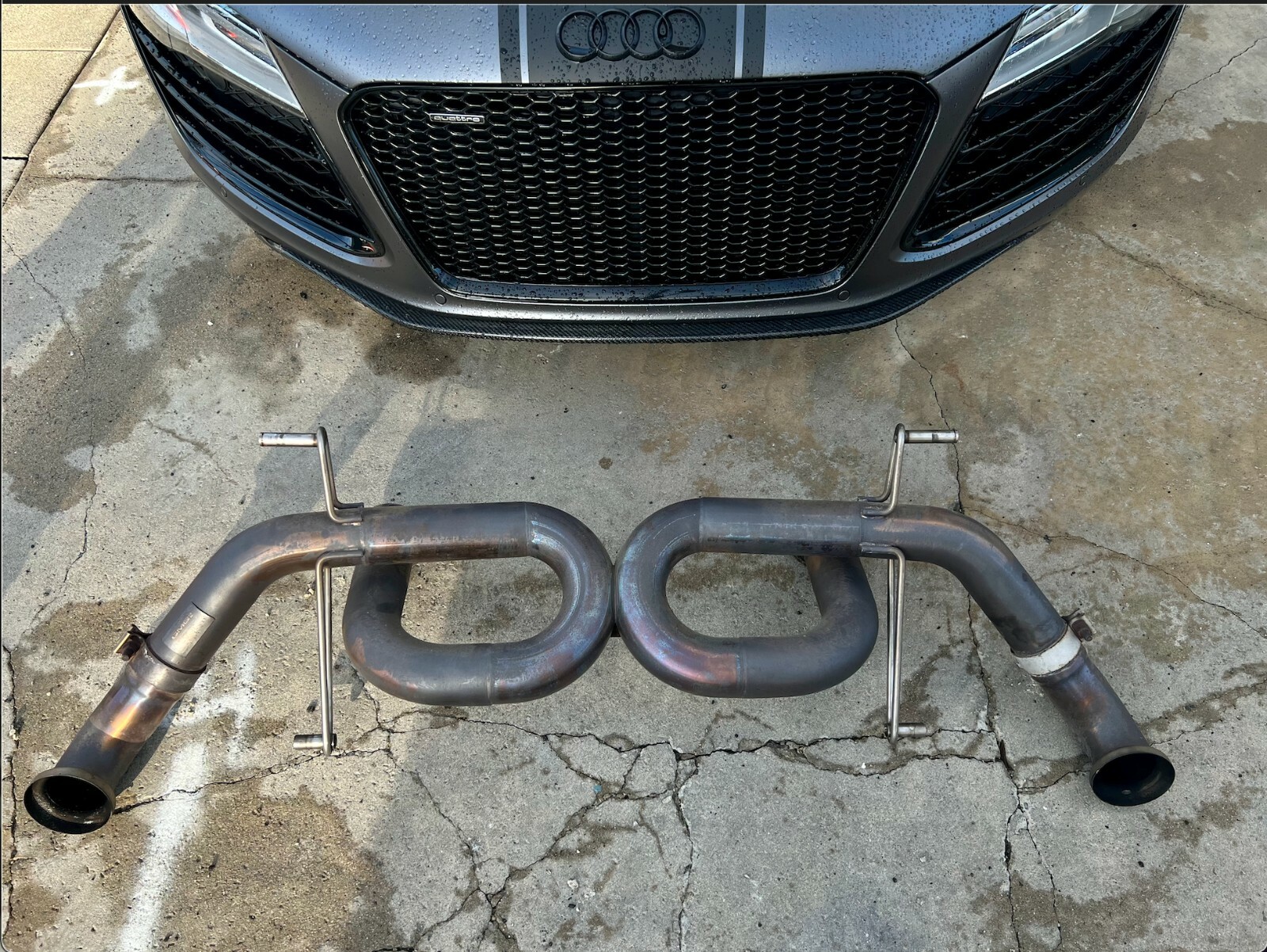 audi r8 v10 exhaust - Max performance exhaust -- in great condition.