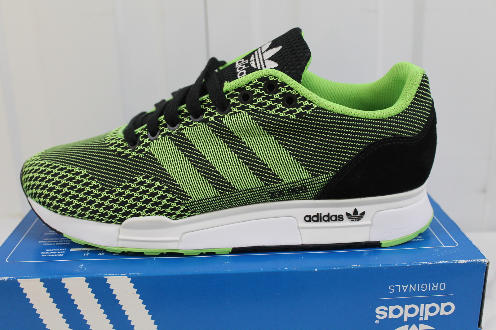 ADIDAS ZX 900 WEAVE M19805 sz...10,5...9,5...7,5...BNIB 7826 ADIDAS ZX 900 WEAVE M19805 sz...10,5...9,5...7,5...BNIB 7826