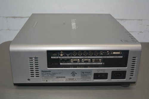 ^ Panasonic PT-DW6300US DLP WXGA Projector 6000 Lumens 1710 Lamp Hours #X825 - Picture 7 of 12