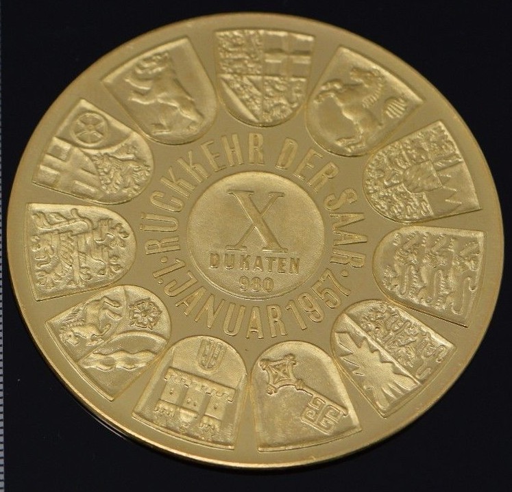 1957 German Unification of West Germany Gold Medal 50mm. 35