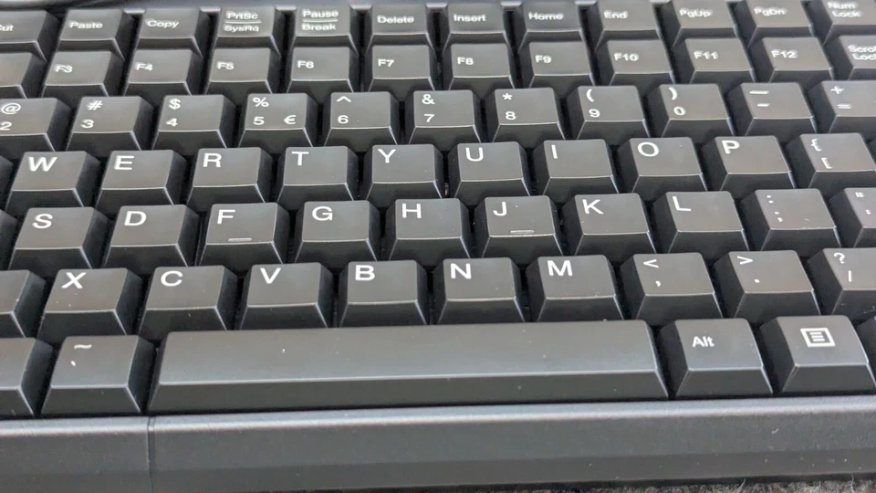 🔥New Cherry SPOS G86-62401 Compact USB POS Keyboard w/ Trackpad, 106 Key, IP54 - Image 3 of 4