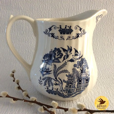 Vintage Blue Willow ceramic jug - Made in England - Medium 13.5cm/5in