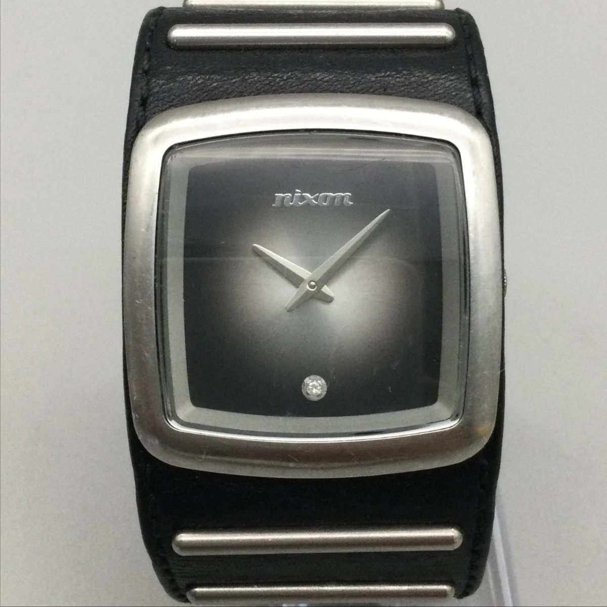Nixon The Vector Mens Watch 35mm Black Green Dial Black Leather Bund New Battery Nixon Leather Square Wristwatches for sale | eBay main image 2