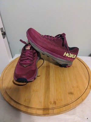 HOKA ONE ONE WOMEN'S TORRENT 2 RUNNING SHOES  FESTIVAL FUCHSIA/ IBIS ROSE  US 9
