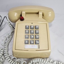 Cortelco ITT 250044 Cream / Beige / Tan Single-Line Corded Analog Desk Phone USA