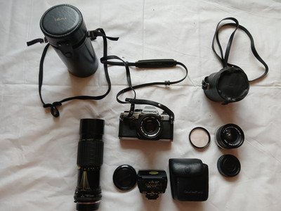 OM 10 Olympus Kamera + 3 Objektive + Blitzer Vollfunktionfähig 1x OM 10 Kamera 1