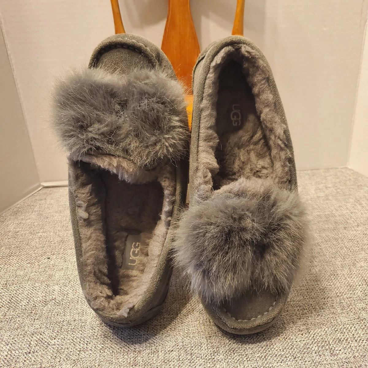 UGG Ansley Women Slippers 8 US Shoe for sale | eBay