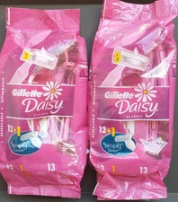 Lot of 2 Gillette Daisy Classic 13 Disposable Razors Per Bag (12 + 1 Bonus)