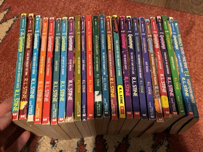 Goosebumps LOT of 27 First Edition Paperback Books 2 Series 2000 s + One fear st