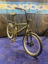 Mongoose Fuzz back forty BMX