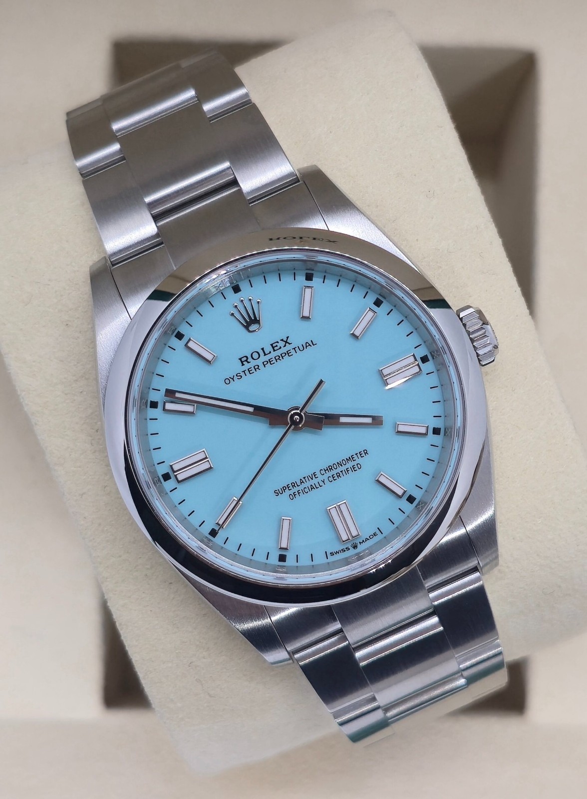 Rolex Oyster Perpetual REF: 126000
