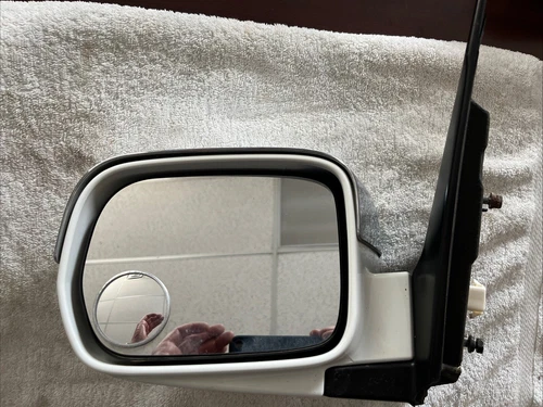 OEM 2005-2008 Honda Pilot White/chrome Accent/ Left/driver Door Mirror