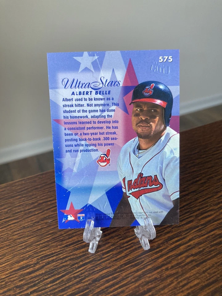 1996 Fleer Ultra Stars Gold Medallion Albert Belle SP RARE ex Small Scratch - Image 3 of 4