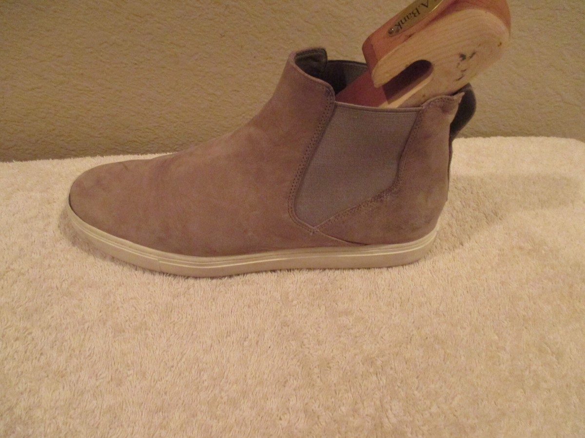Vince Mens Fairfax-B Low Top Slip On Fashion Sneakers, GRAY 