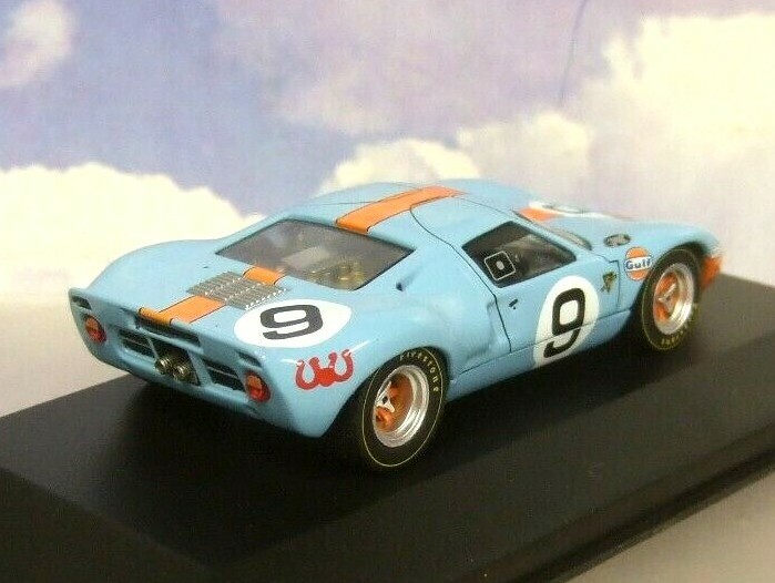 IXO 1/43 GULF FORD GT40 #9 WINNER 1ST LE MANS 1968 P.RODRIGUEZ/L