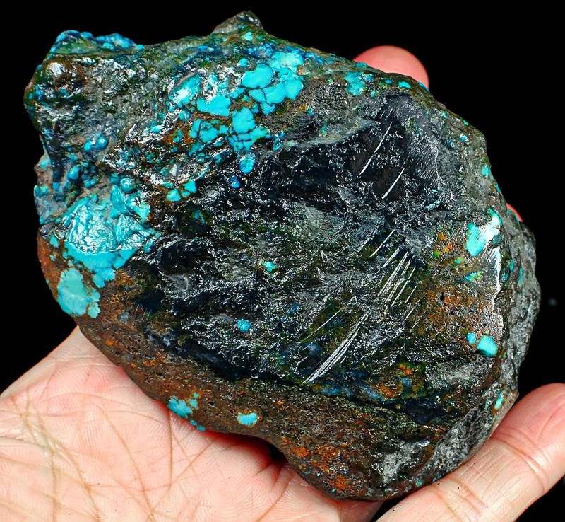 854Ct Nevada Blue Spiderweb Turquoise High-hardness Rough Specimen YKML44