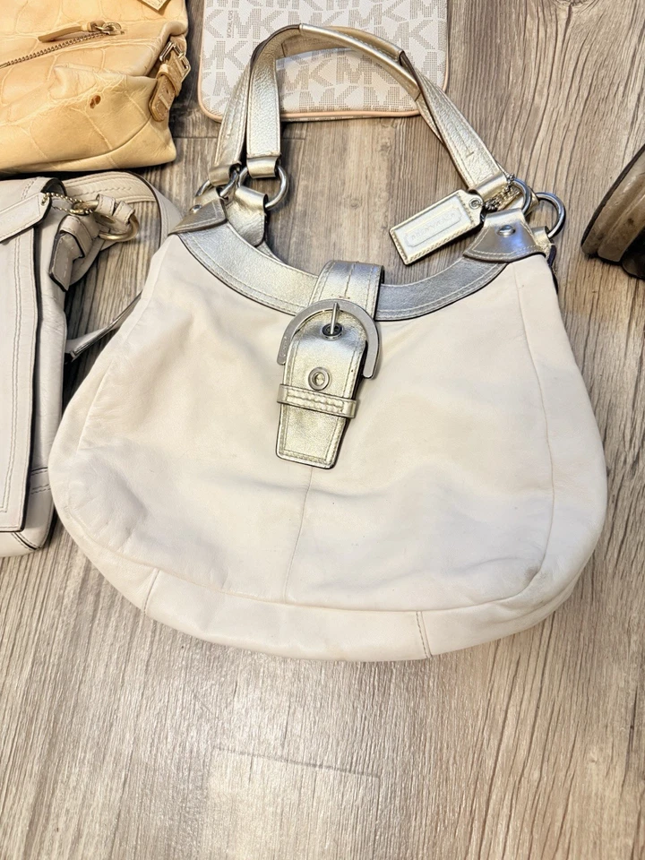 Designer Handbag Lot Crossbody/shoulder dooney Ivory/Taupe/White/Silver coach  - Image 3 of 4