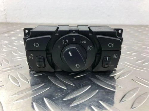 BMW 5 Touring E61 Scheinwerferschalter 6953737 3.00 Petrol 200kw 2008 22996284