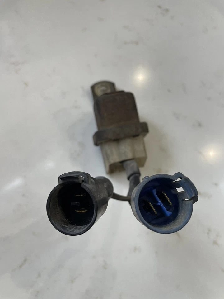 1981 1982 1983 81 82 83 TOYOTA ГРУЗОВИК ПИКАП 1-ГО ПОКОЛЕНИЯ СТАРТЕР РЕЛЕ OEM - Изображение 2 из 3