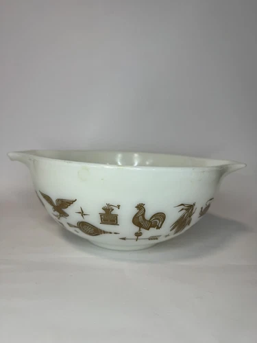 Vintage Pyrex Cinderella Mixing Bowl Early American 2 1/2 Qt #443