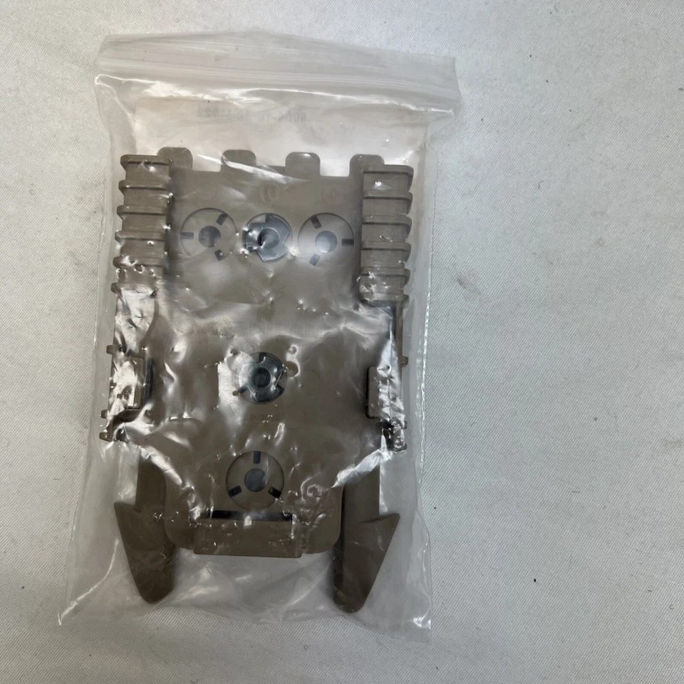 Safariland 6004 MS22 QLS Receiver & Mount Molle Accessory Mount Holster FDE - Image 2 of 2