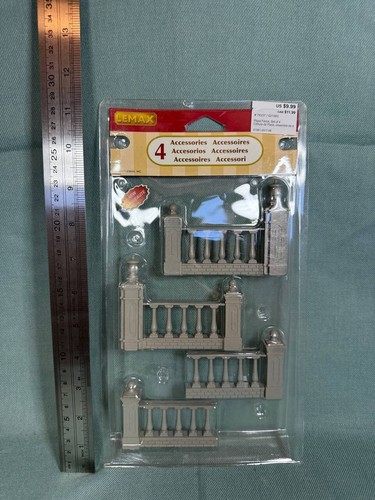 Lemax Plaza Fence 4 Accessories Miniature 2"