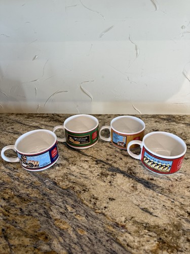 Set of 4 vintage Nabisco Cracker soup mugs featuring different cracker brands.
