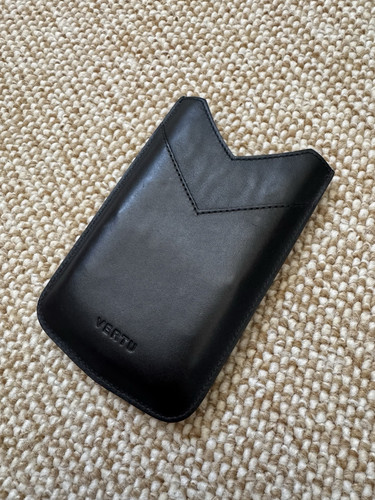 VERTU CONSTELLATION QUEST BLACK LEATHER CASE