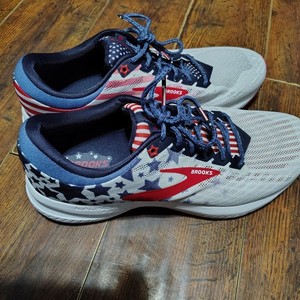 Brooks Stars and Stripes | eBay display picture 1