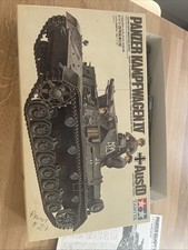 Tamiya 1/35 Military Panzerkampfwagen IV Ausf.F Tank Model Kit