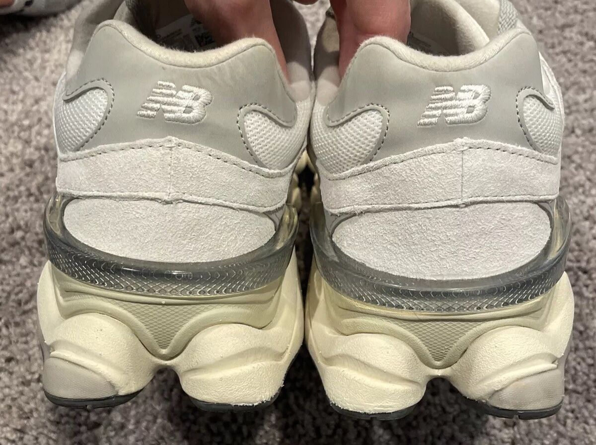 New Balance 9060 Men's Size 8/Women's 9.5 Sea Salt Concrete New Balance 9060 Men's Size 8/Women's 9.5 Sea Salt Concrete