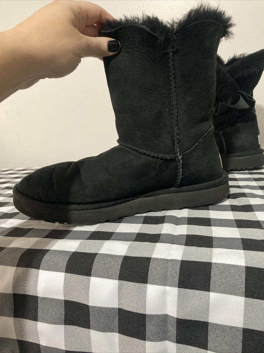 Daelynn ugg boots clearance black