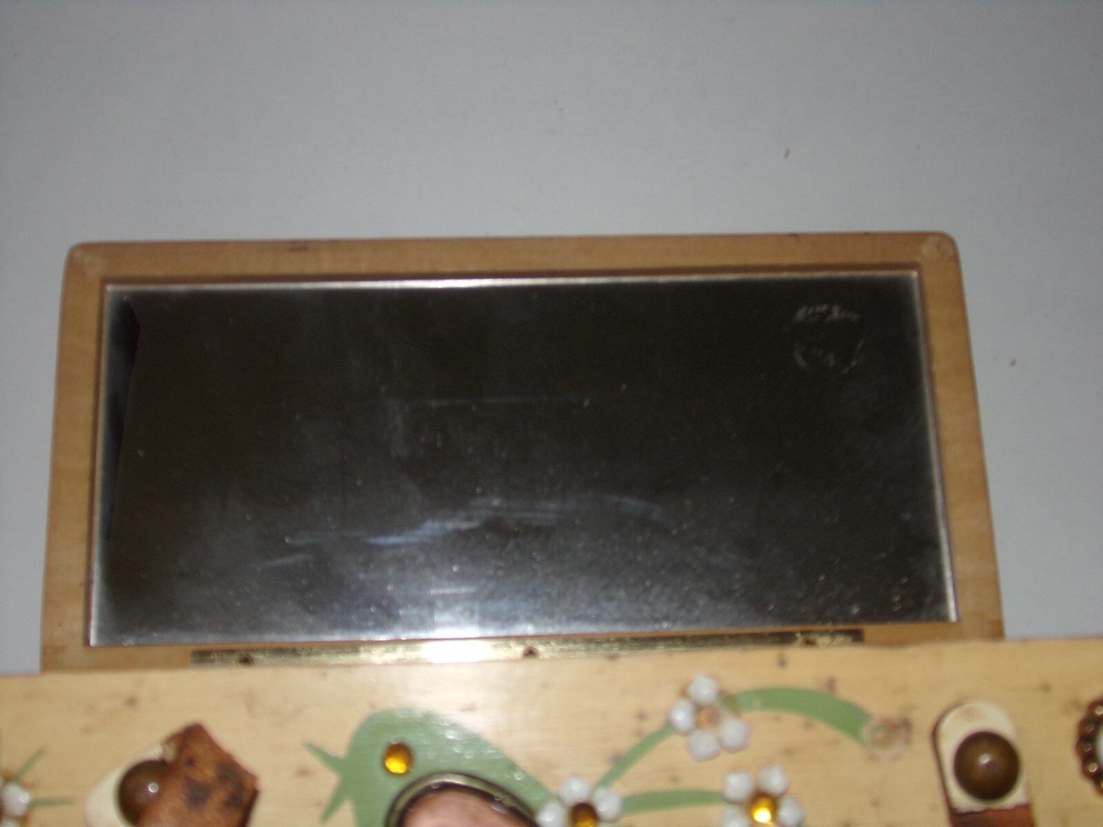 Picture 12 of 16