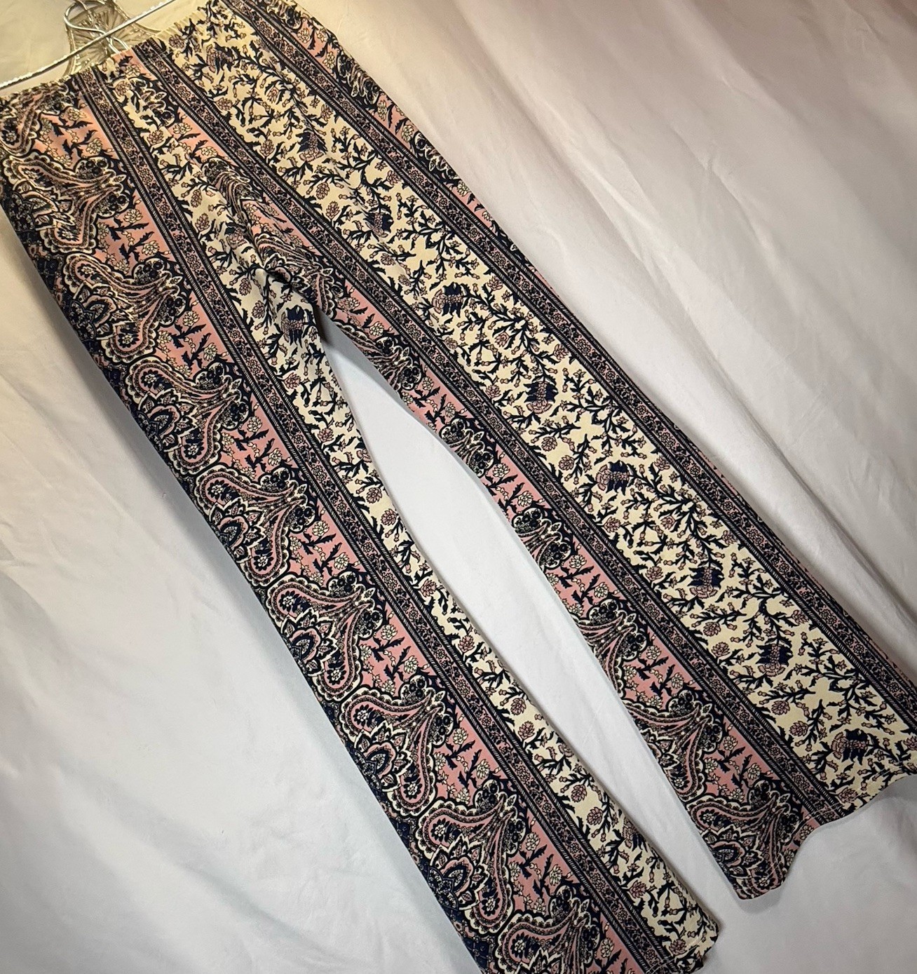 SEE YOU MONDAY Mujer Pantalones Grandes BELL BOTTOM Boho Indie Gitano Hada Acampanado Rosa