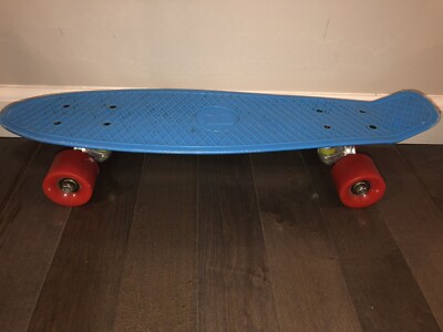 Vintage Retro 22” Skateboard Cruiser Style Blue Deck Red